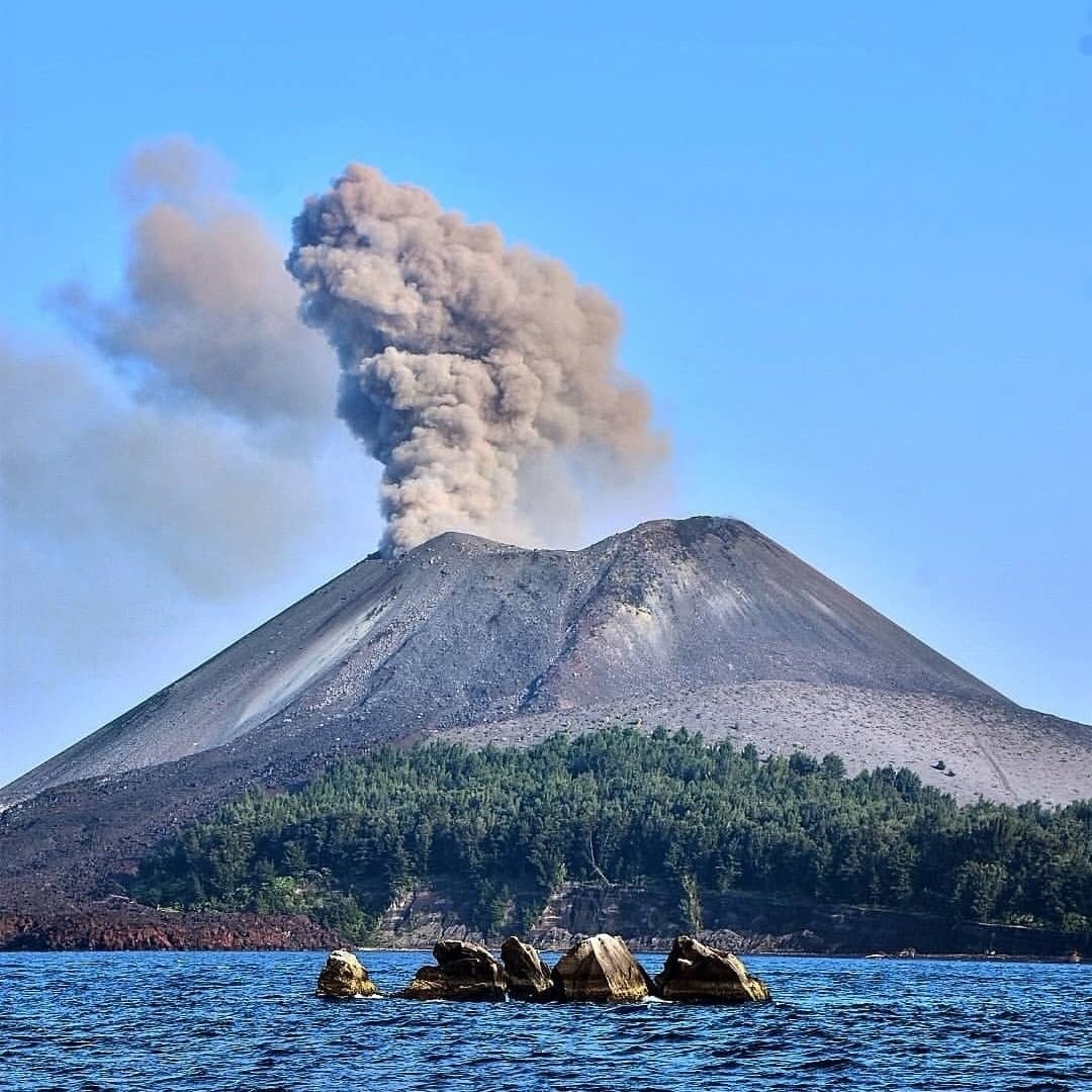 Vulkan Krakatau heute